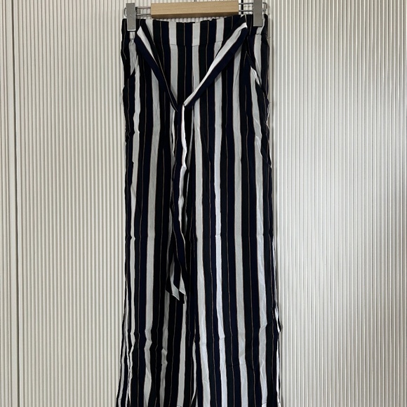 Aritzia Silk Trousers - Picture 1 of 5